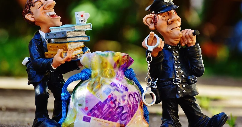 Le calendrier fiscal de l'entrepreneur : mois par mois